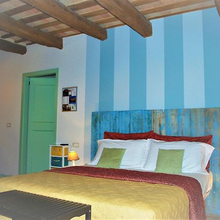Le Maracla Country House Iesi Luaran gambar
