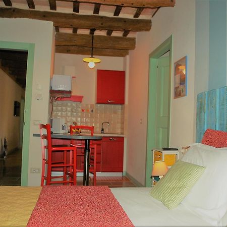 Le Maracla Country House Iesi Luaran gambar