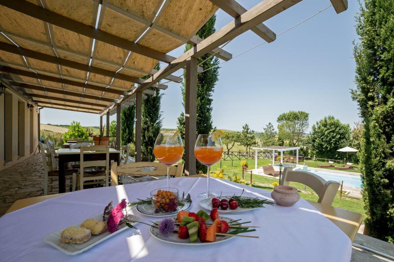 Le Maracla Country House Iesi Luaran gambar