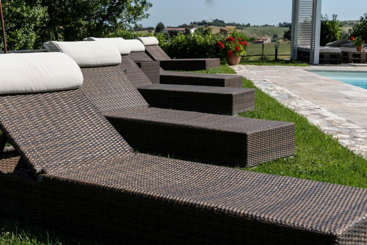 Le Maracla Country House Iesi Luaran gambar