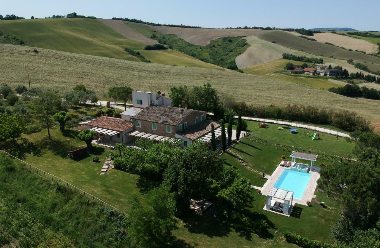 Le Maracla Country House Iesi Luaran gambar